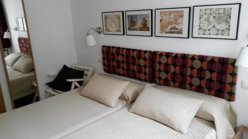 Apartamentos El Camino Вильяфранка-дель-Бьерсо Экстерьер фото